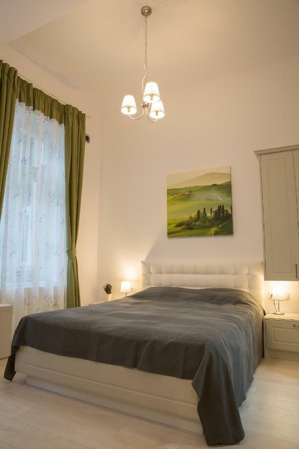Apartment Sunny November Brasov